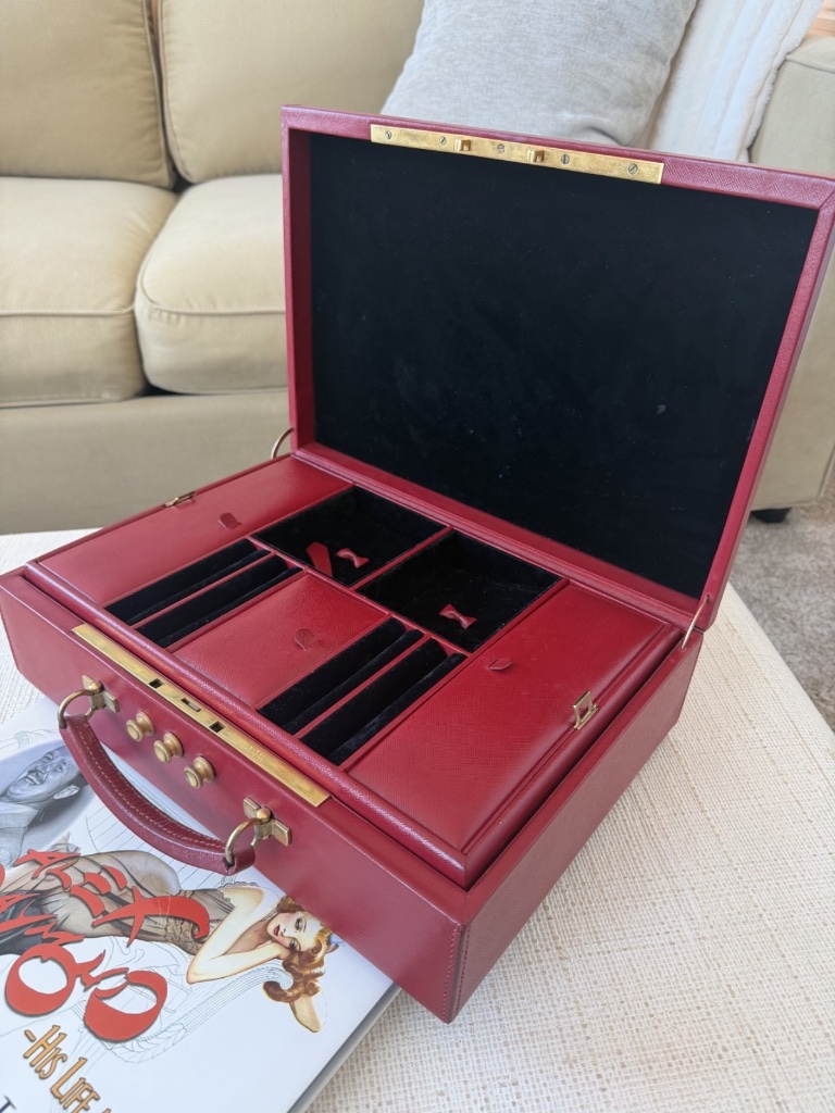 Gucci Red Leather Jewelry Box Case Vintage  Rare